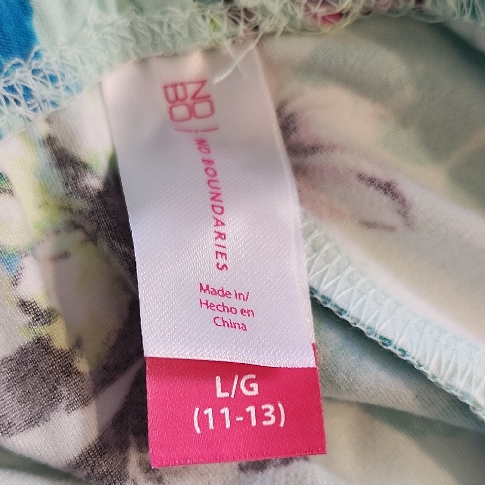 Colorful Patterned Leggings Set - Picture 2 of 5